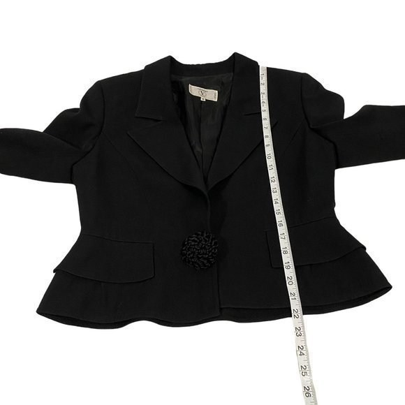 Valentino Cropped Black‎ Blazer with Rosettes Size 14 - Picture 8 of 8
